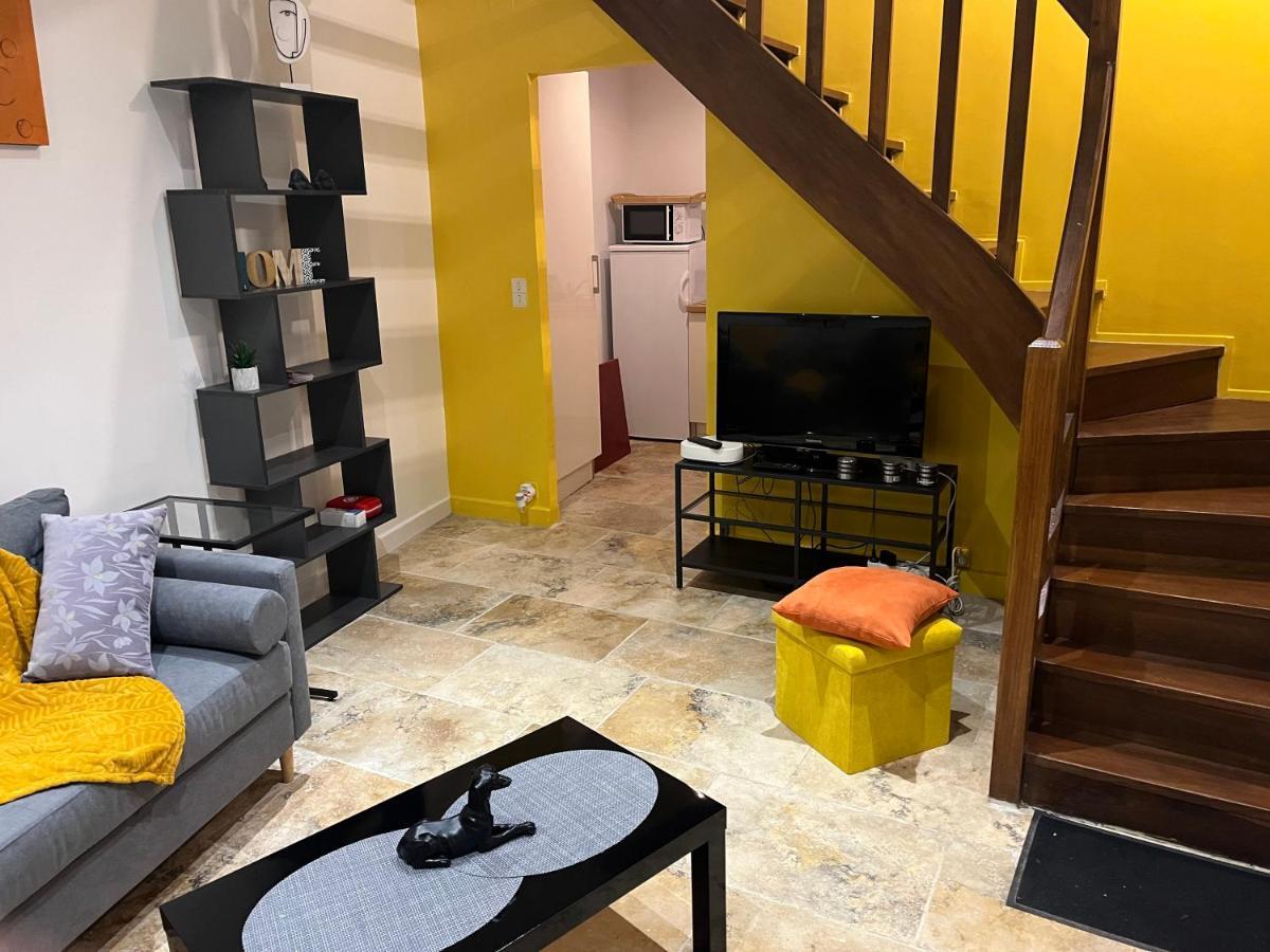 Chez Alice Appartement En Plein Centre Ville 萨尔拉拉卡内达 外观 照片