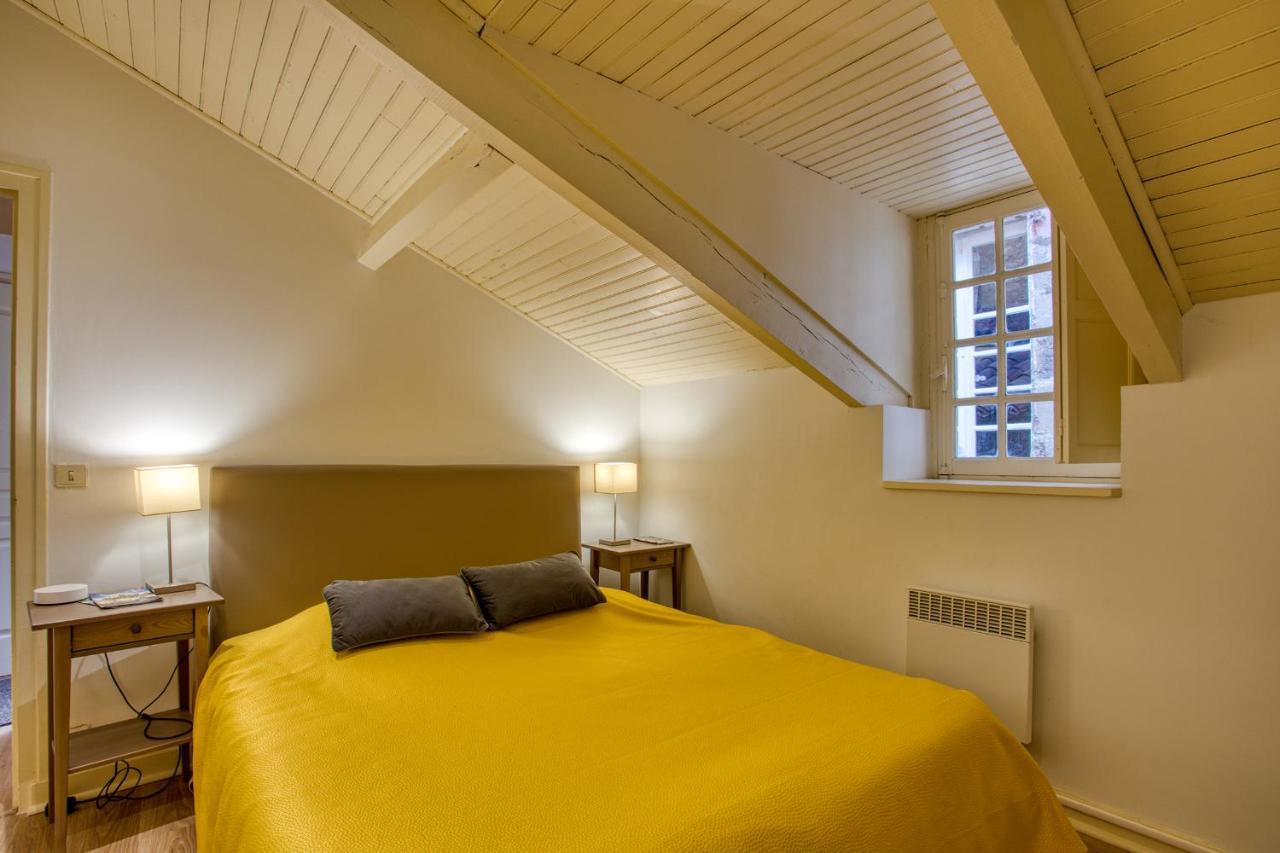 Chez Alice Appartement En Plein Centre Ville 萨尔拉拉卡内达 外观 照片