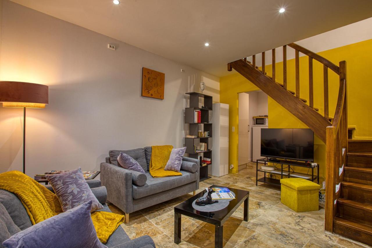 Chez Alice Appartement En Plein Centre Ville 萨尔拉拉卡内达 外观 照片
