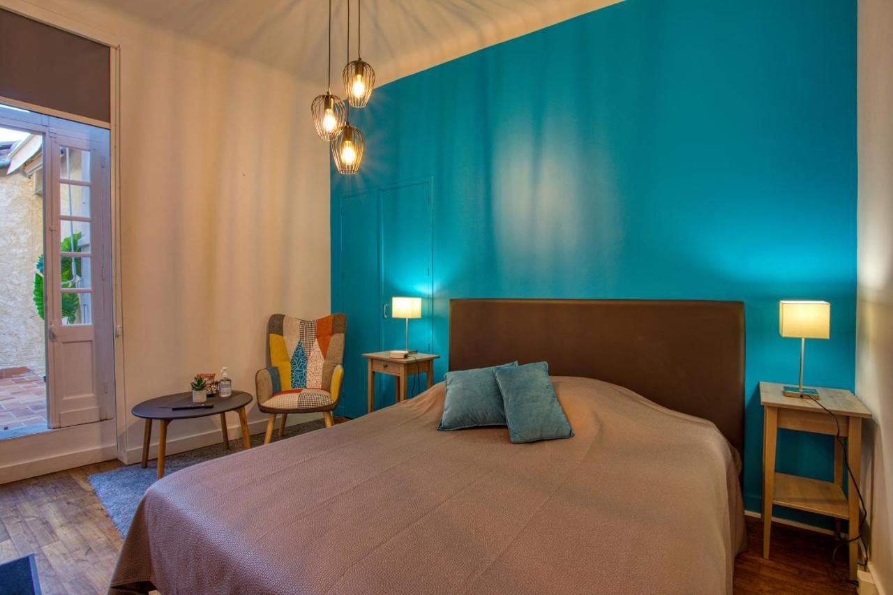 Chez Alice Appartement En Plein Centre Ville 萨尔拉拉卡内达 外观 照片