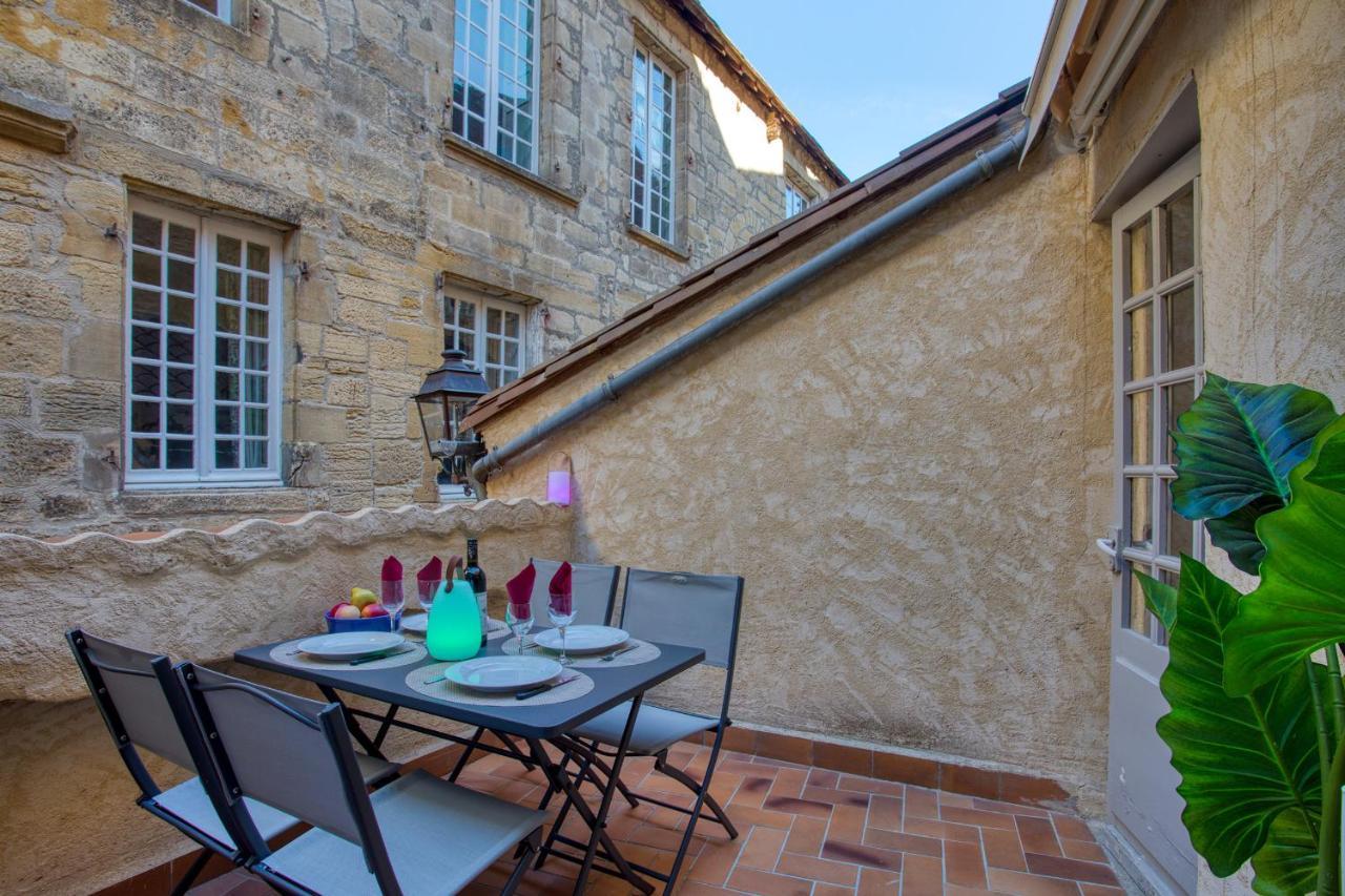 Chez Alice Appartement En Plein Centre Ville 萨尔拉拉卡内达 外观 照片